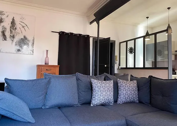 Nid Douillet T3 Au Coeur Des Remparts Appartement