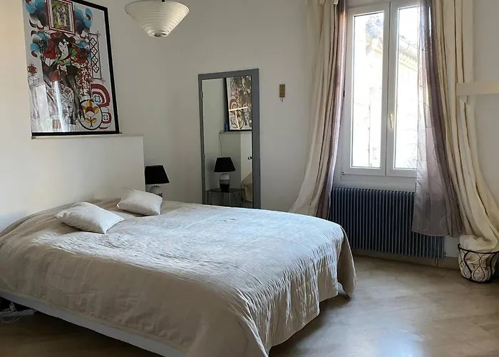 Nid Douillet T3 Au Coeur Des Remparts Appartement